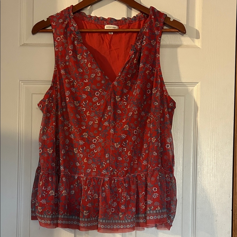 Max Studio Red Floral Sleeveless Blouse